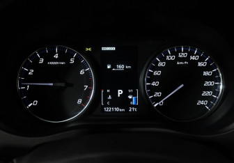 Подержанный автомобиль Mitsubishi Outlander 2012 года (12 фото)