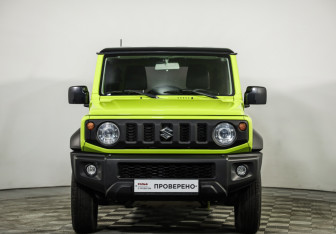 Подержанный автомобиль Suzuki Jimny 2021 года (2 фото)