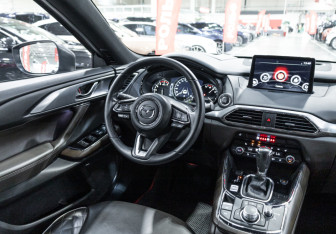 Подержанный автомобиль Mazda CX-9 2024 года (20 фото)