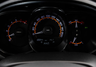 Подержанный автомобиль LADA (ВАЗ) Vesta Sedan 2019 года (21 фото)