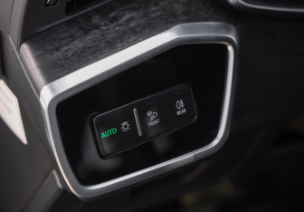 Подержанный автомобиль Audi A6 Sedan 2020 года (27 фото)