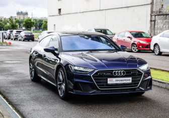 Подержанный автомобиль Audi A7 2019 года (5 фото)