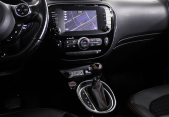 Подержанный автомобиль Kia Soul 2017 года (13 фото)
