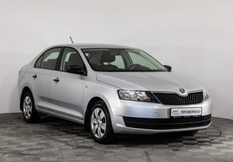 Подержанный автомобиль Skoda Rapid Liftback 2017 года (3 фото)