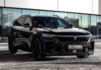 Подержанный автомобиль Voyah Free 2023 года (6 фото)