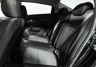 Подержанный автомобиль Kia Rio Sedan 2019 года (10 фото)