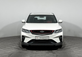 Подержанный автомобиль Geely Coolray 2021 года (2 фото)