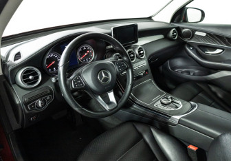 Подержанный автомобиль Mercedes-Benz GLC Coupe 2016 года (11 фото)