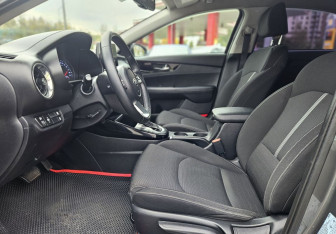 Подержанный автомобиль Kia Cerato Sedan 2021 года (9 фото)