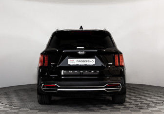 Подержанный автомобиль Kia Sorento 2020 года (7 фото)