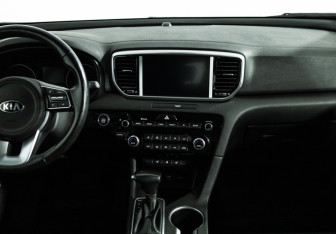 Подержанный автомобиль Kia Sportage 2021 года (14 фото)