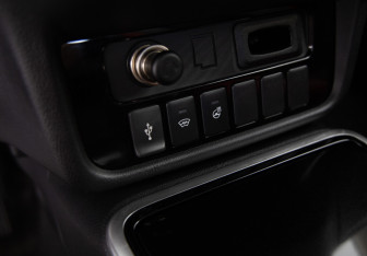 Подержанный автомобиль Mitsubishi Outlander 2021 года (20 фото)
