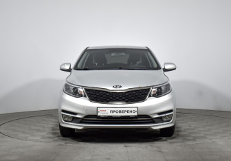 Подержанный автомобиль Kia Rio Sedan 2017 года (2 фото)