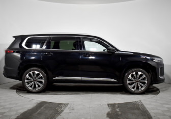 Подержанный автомобиль Exeed VX 2024 года (4 фото)