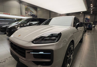 Новый Porsche Cayenne 2025 (2 фото)