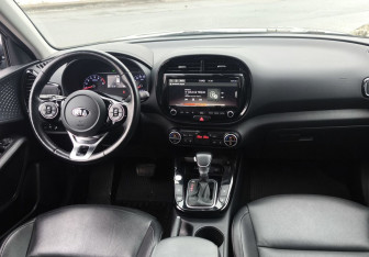 Подержанный автомобиль Kia Soul 2019 года (18 фото)