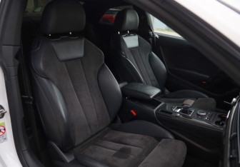 Подержанный автомобиль Audi A5 Coupe 2019 года (26 фото)