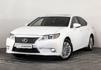 Подержанный автомобиль Lexus ES 2013 года (1 фото)