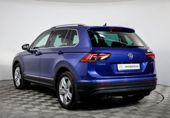 Подержанный автомобиль Volkswagen Tiguan 2018 года (7 фото)