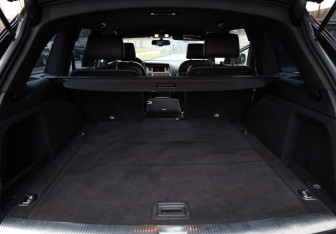 Подержанный автомобиль Audi Q7 2012 года (28 фото)