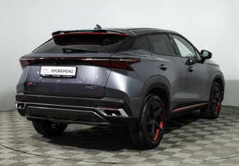 Подержанный автомобиль Omoda C5 2023 года (5 фото)