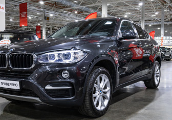 Подержанный автомобиль BMW X6 2016 года (5 фото)