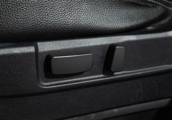 Подержанный автомобиль Mitsubishi Outlander 2013 года (15 фото)