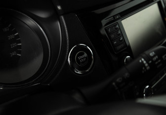 Подержанный автомобиль Nissan Qashqai 2016 года (18 фото)