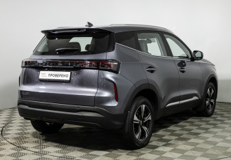 Подержанный автомобиль Chery Tiggo 4 2025 года (5 фото)