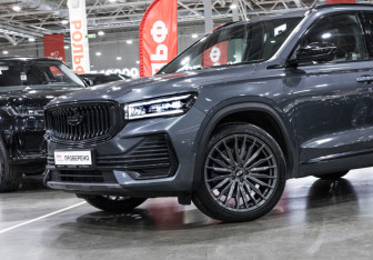 Подержанный автомобиль Geely Monjaro 2023 года (2 фото)