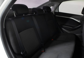 Подержанный автомобиль LADA (ВАЗ) Vesta Sedan 2016 года (19 фото)