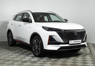 Подержанный автомобиль Changan CS55PLUS 2023 года (3 фото)