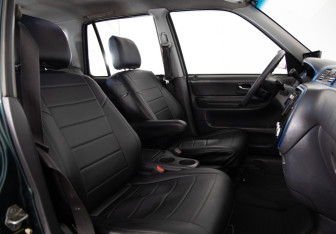 Подержанный автомобиль Honda CR-V 2000 года (14 фото)