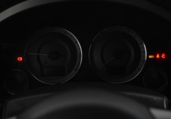 Подержанный автомобиль Infiniti FX 2007 года (21 фото)