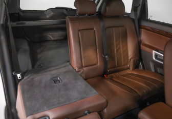 Подержанный автомобиль Opel Antara 2014 года (27 фото)