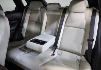 Подержанный автомобиль Mazda CX-30 2019 года (28 фото)