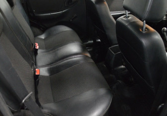 Подержанный автомобиль Chevrolet Niva 2013 года (13 фото)