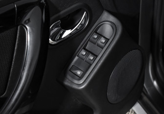 Подержанный автомобиль Renault Duster 2019 года (10 фото)