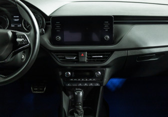 Подержанный автомобиль Skoda Rapid Liftback 2020 года (14 фото)