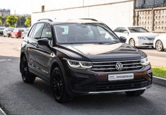 Подержанный автомобиль Volkswagen Tiguan 2021 года (5 фото)