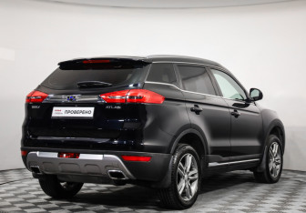 Подержанный автомобиль Geely Atlas 2018 года (5 фото)