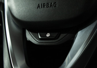 Подержанный автомобиль BMW X3 2018 года (22 фото)