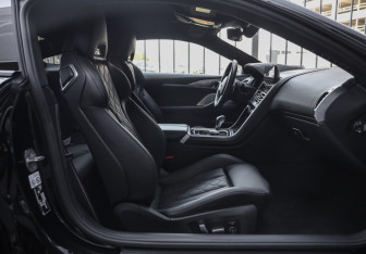 Подержанный автомобиль BMW M8 Coupe 2023 года (34 фото)