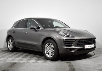 Подержанный автомобиль Porsche Macan 2014 года (3 фото)