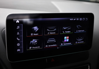 Подержанный автомобиль Audi Q5 2013 года (19 фото)