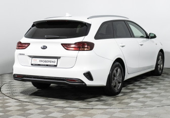 Подержанный автомобиль Kia Ceed Wagon 2019 года (5 фото)