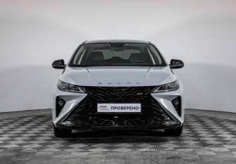 Подержанный автомобиль Omoda S5 GT 2023 года (2 фото)