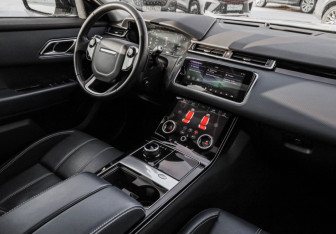 Подержанный автомобиль Land Rover Range Rover Velar 2019 года (11 фото)