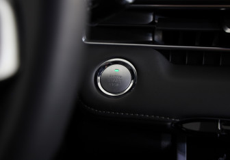 Подержанный автомобиль Chery Tiggo 4 2024 года (18 фото)