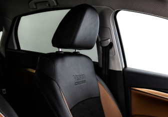 Подержанный автомобиль LADA (ВАЗ) Vesta Sedan 2024 года (24 фото)